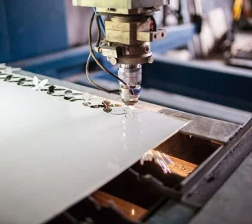 کاربرد دستگاه برش لیزر فلزات