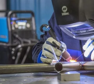 جوشکاری تیتانیوم