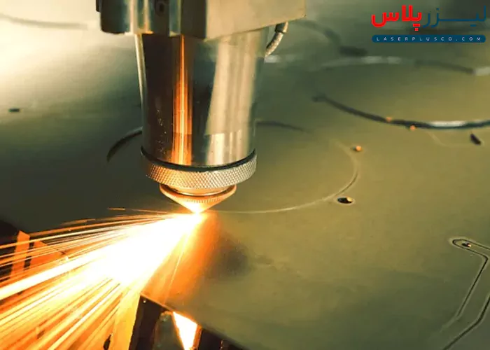 مزایای استفاده از لیزر فایبر برای برش فلزات