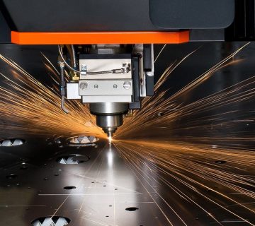 آشنایی با ویژگی های دستگاه برش لیزر فایبر